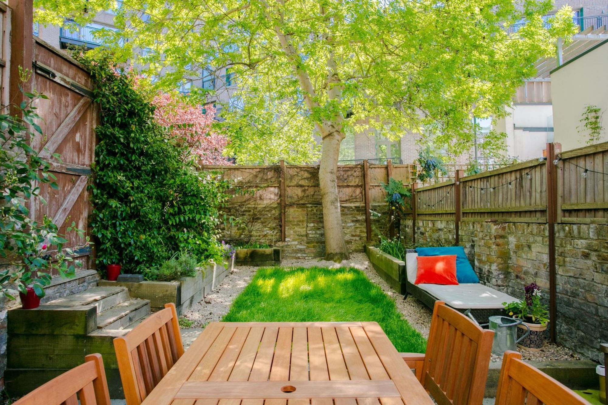 Modern Garden Apartment Camden Londra Esterno foto